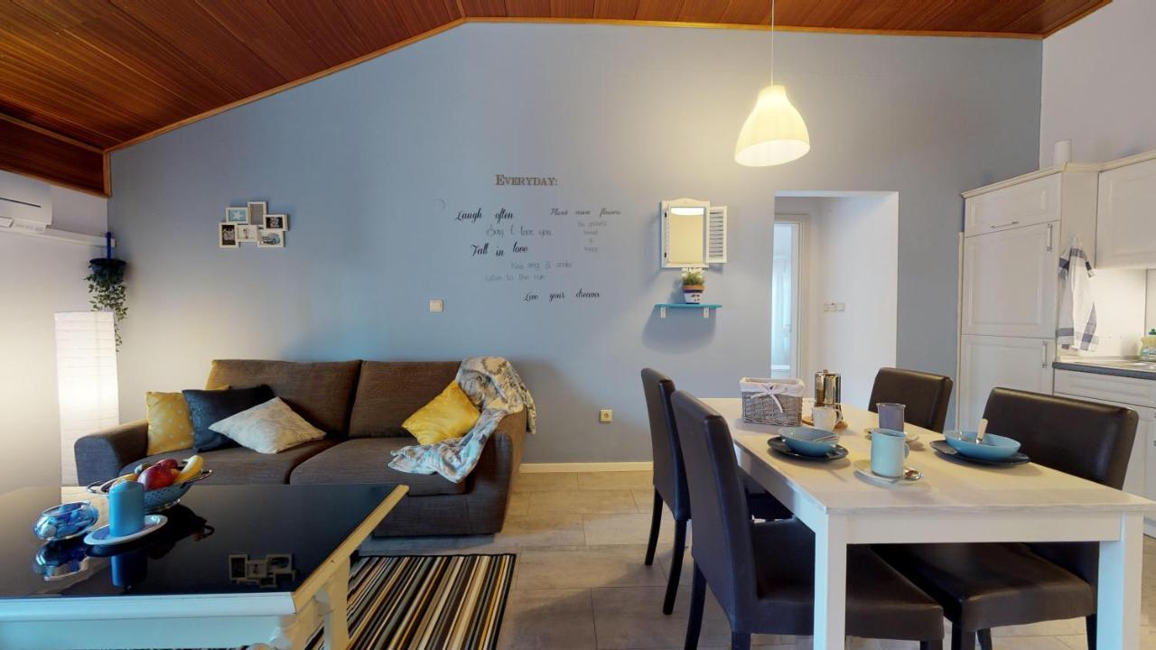 Nina Deluxe Superior 5 Star Apartment, Your Piece Of Heaven By The Sea & Park Novigrad Istria エクステリア 写真