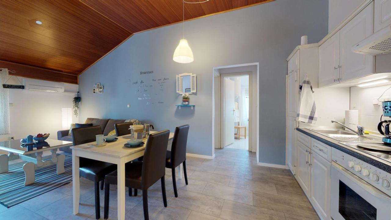 Nina Deluxe Superior 5 Star Apartment, Your Piece Of Heaven By The Sea & Park Novigrad Istria エクステリア 写真