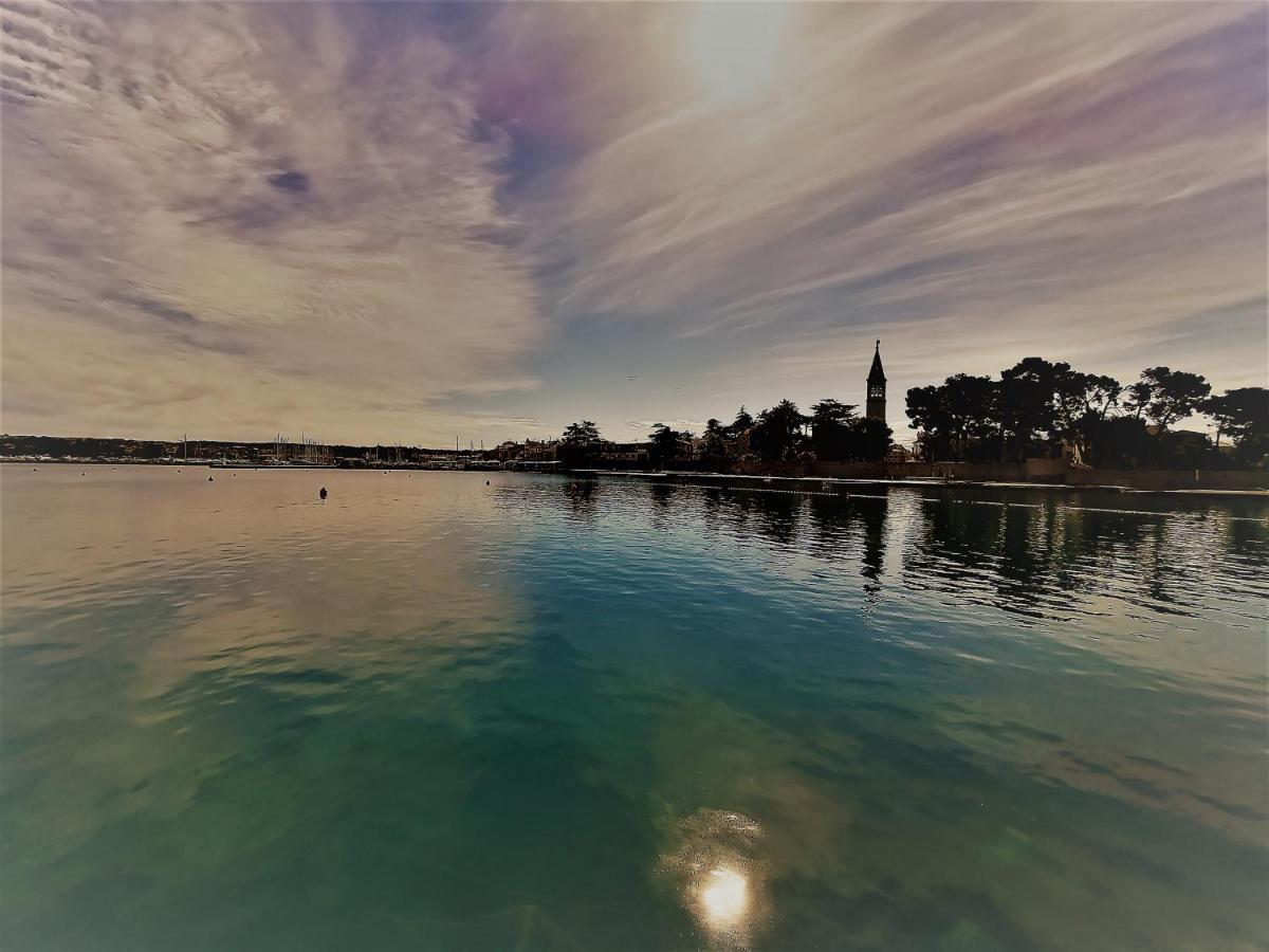 Nina Deluxe Superior 5 Star Apartment, Your Piece Of Heaven By The Sea & Park Novigrad Istria エクステリア 写真